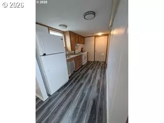 Cottage Grove, OR 97424,77940 HIGHWAY 99 #19