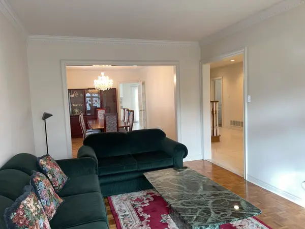 84 White Lotus CIR, Markham, ON L6C 1V7