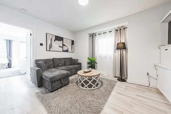 196 Walnut ST, Hamilton, ON L8N 2M1