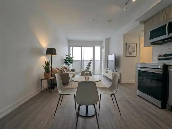 1010 Sandy Beach RD #802, Pickering, ON L1W 3V9