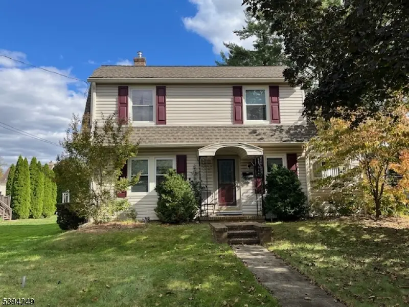 520 Winsor St, Bound Brook Boro, NJ 08805