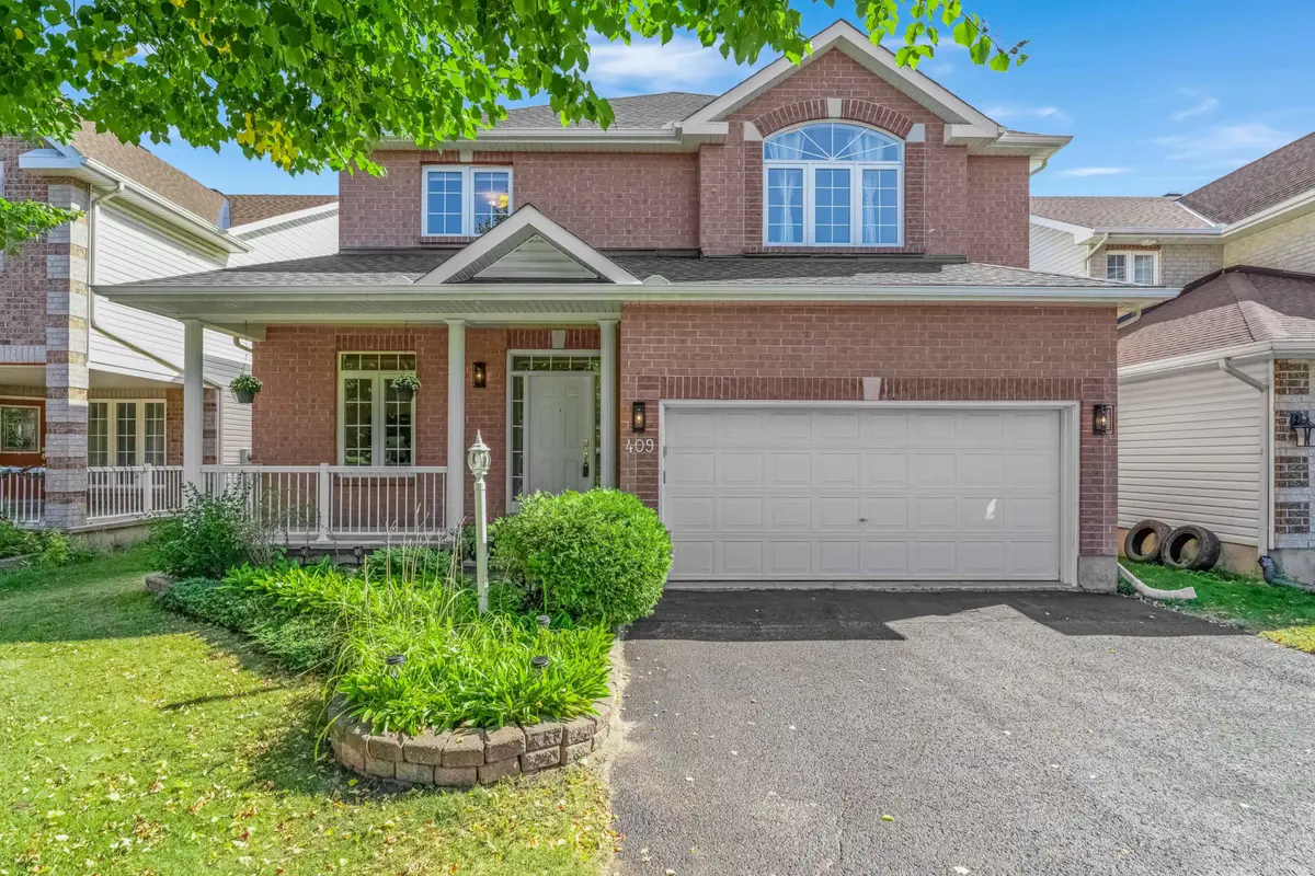 409 Beatrice DR, Barrhaven, ON K2J 4W9