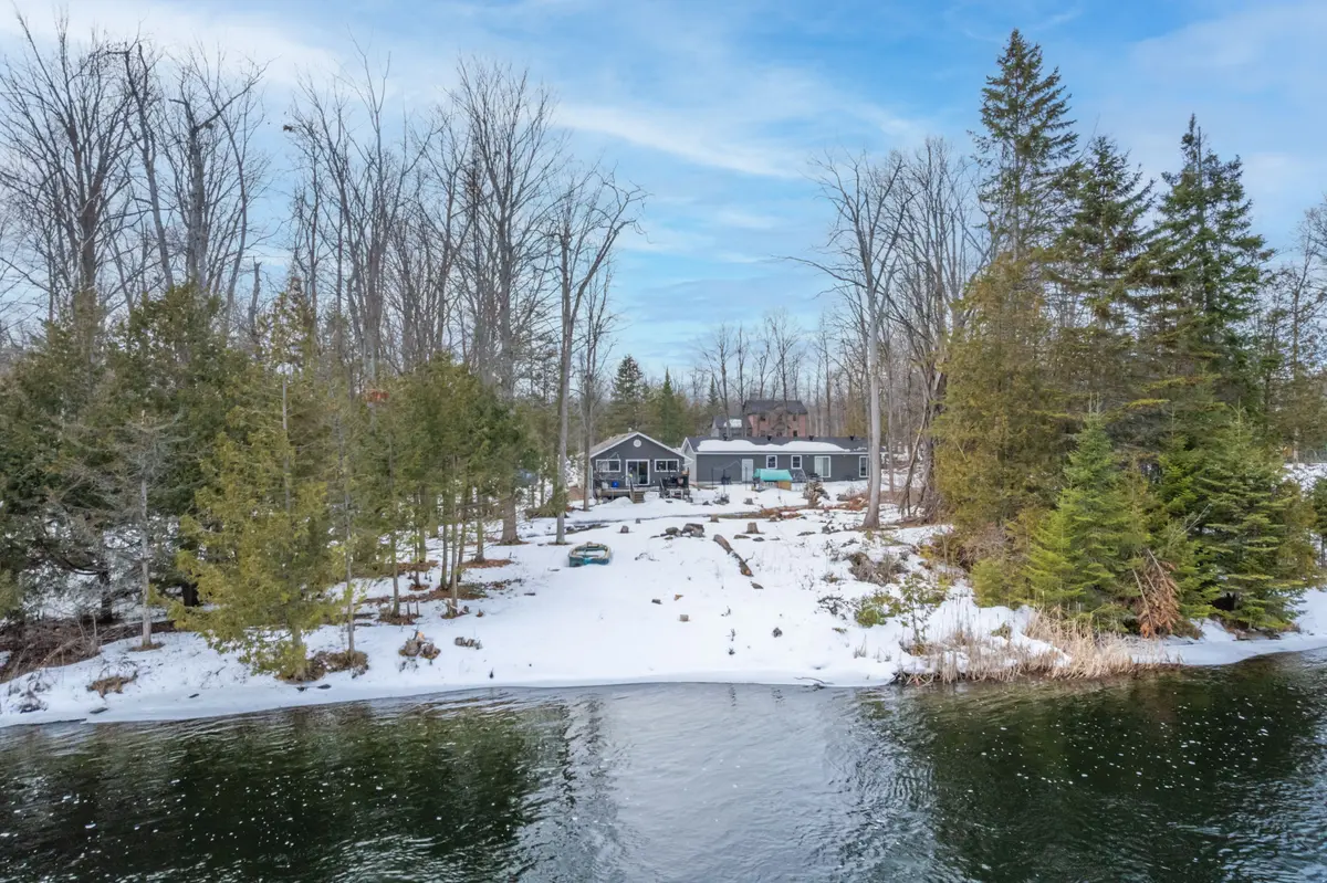 472 Canal RD, Trent Hills, ON K0L 1L0