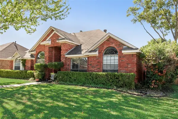 7005 Buckhorn Drive, Rowlett, TX 75089