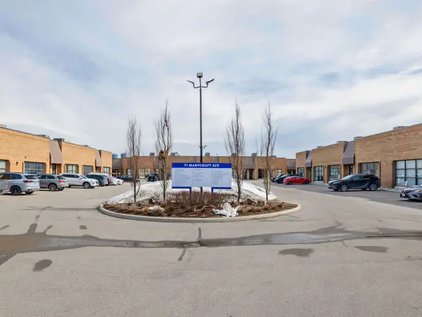 71 Marycroft AVE #23, Vaughan, ON L4L 5Y6