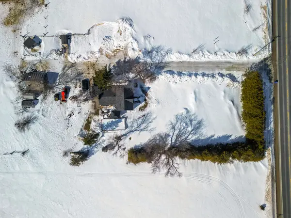 2606 Crossland RD, Springwater, ON L0L 1P0