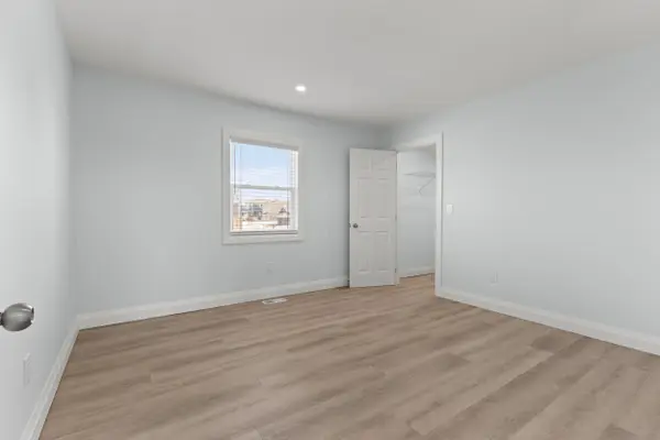 11582 Beach RD E, Wainfleet, ON L0S 1V0