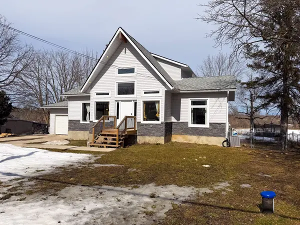 168 Main ST, Leeds And The Thousand Islands, ON K0H 2N0