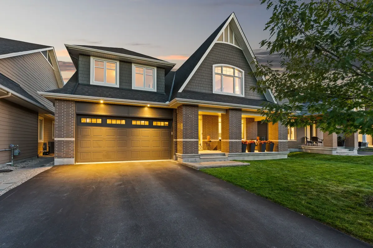 397 Kilspindie RDG, Barrhaven, ON K2J 6A4