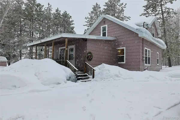 4788 Benson RD, Rock River Township, MI 49816