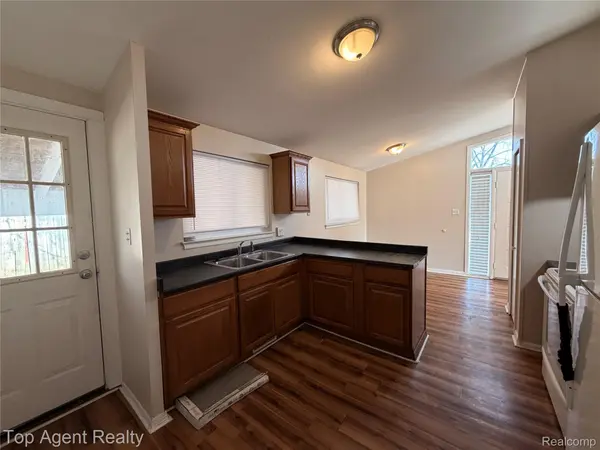 29609 Everett ST, Southfieldcity_oakland, MI 48076