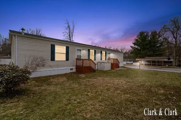 6900 Knottypine ST NE, Plainfield Twp, MI 49341