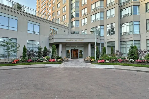 88 Corporate DR #1520, Toronto E09, ON M1H 3G6