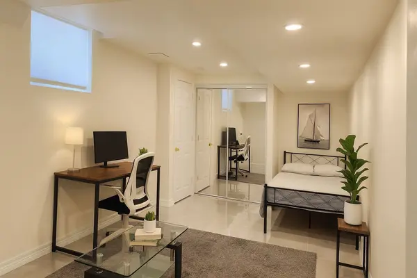 77 Wheelwright DR #Basement, Richmond Hill, ON L4E 5A1