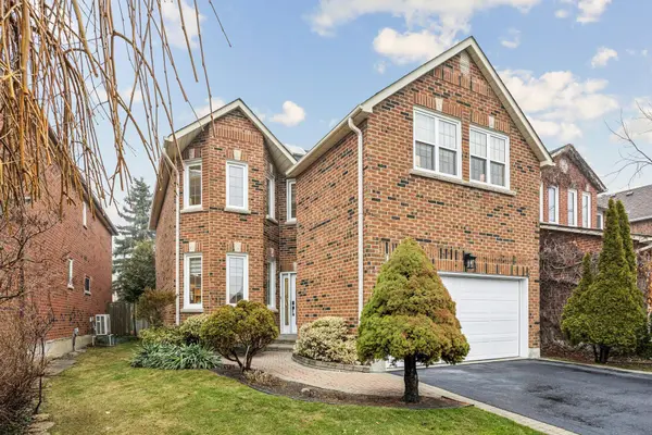 148 Edmund Seager DR, Vaughan, ON L4J 4S7