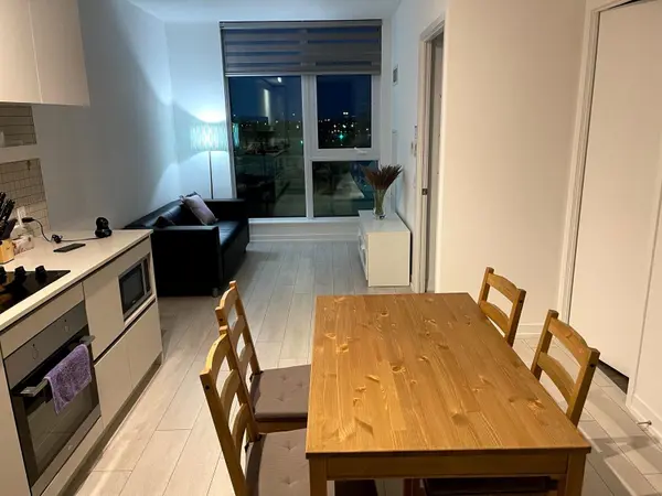 950 Portage Pkwy #309, Vaughan, ON L4K 0J7