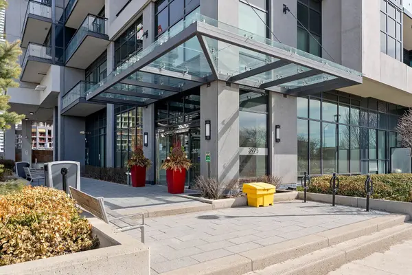 3975 Grand Park DR #3301, Mississauga, ON L5B 4M6