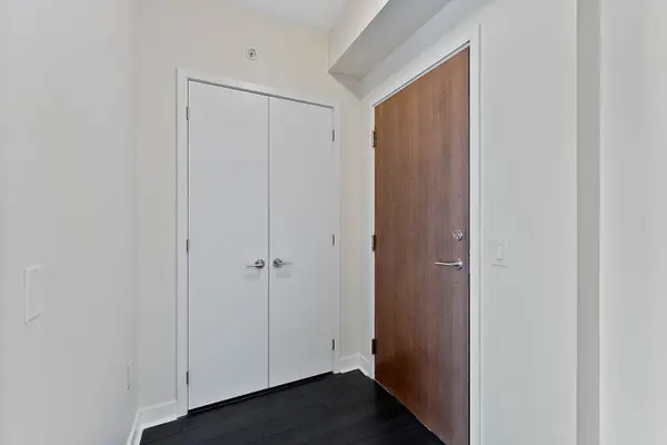 3975 Grand Park DR #3301, Mississauga, ON L5B 4M6