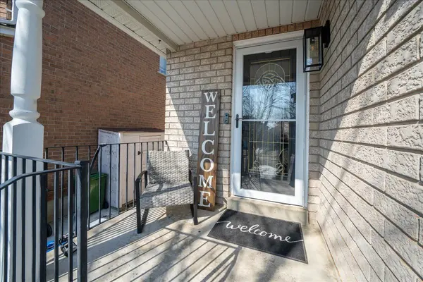 4 Knoll Haven CIR, Caledon, ON L7E 2R8