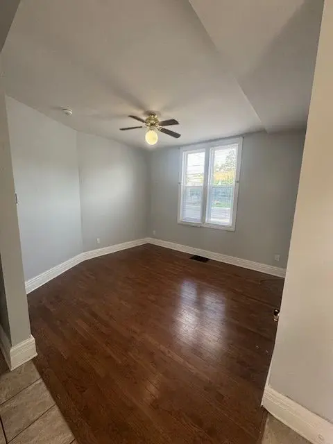 28 Oxford ST W, London North, ON N6H 1R3