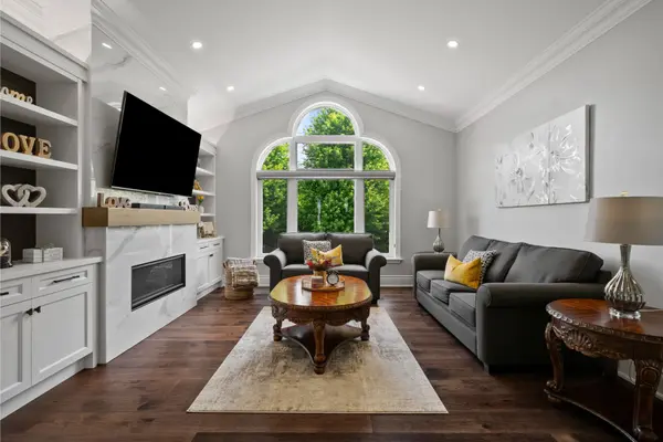 63 Brookhaven CRES, East Garafraxa, ON L9W 2Y9