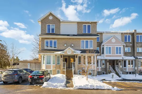 1660 Locksley LN, Beacon Hill North - South And Area, ON K1J 1B6