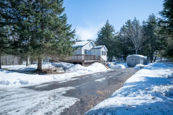 2 Deep Bay DR, Carling, ON P0G 1G0