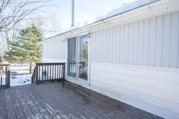 2 Deep Bay DR, Carling, ON P0G 1G0