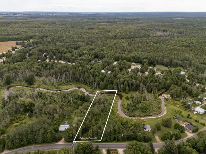 624 Stokes Bay RD, Northern Bruce Peninsula, ON N0H 1W0