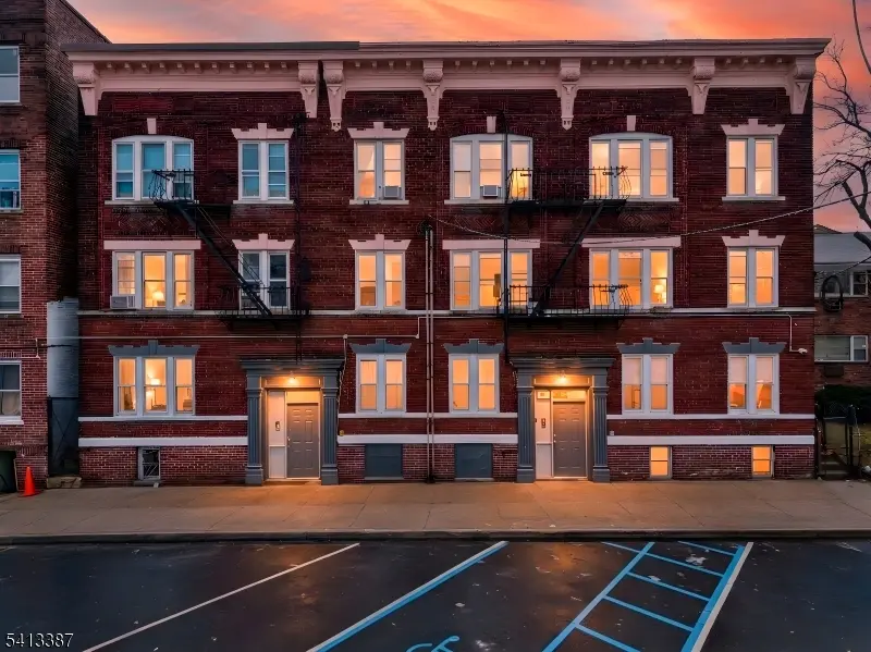 53 Henry St #D2, Passaic City, NJ 07055