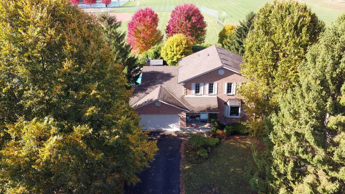 57 Thames ST, Middlesex Centre, ON N0L 1E0