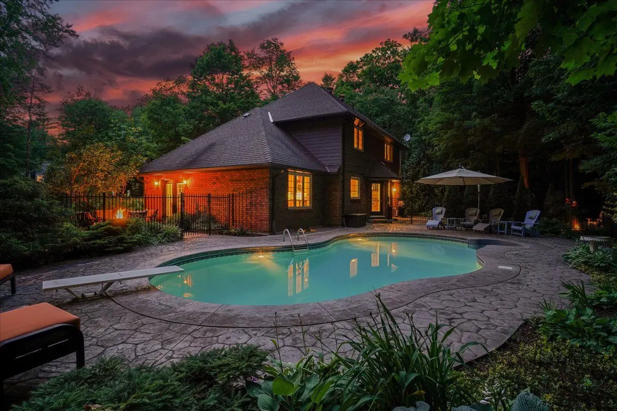 123 Atkins ST, Georgian Bluffs, ON N4K 6V5