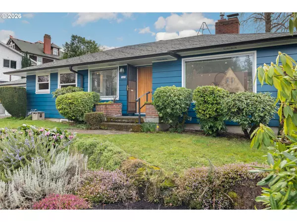 Portland, OR 97215,5408 SE HAWTHORNE BLVD