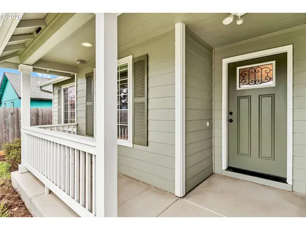 632 N 5TH ST, Creswell, OR 97426