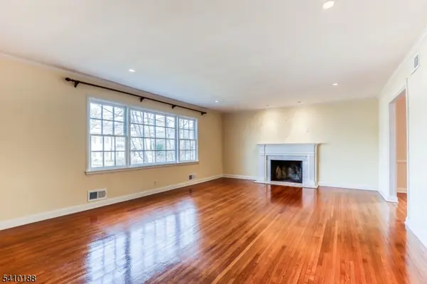 11 Wordsworth Rd, Millburn Twp., NJ 07078