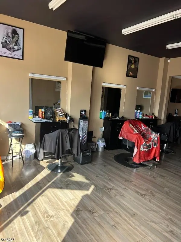 116 Brooks Blvd, Manville Boro, NJ 08835