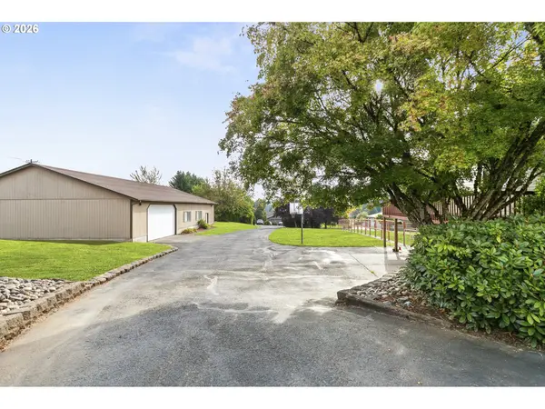 17810 NE 47TH AVE, Vancouver, WA 98686