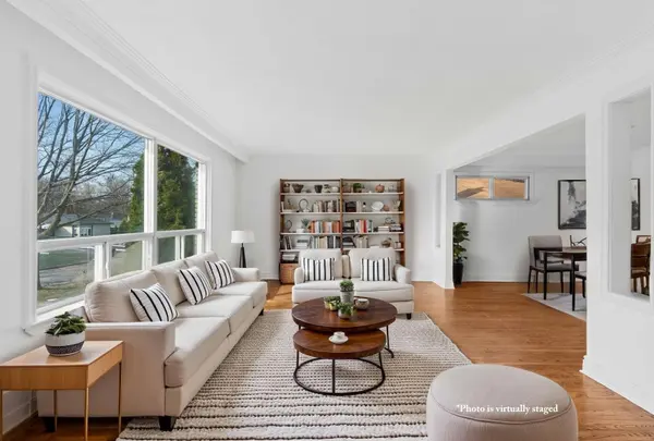 Toronto C07, ON M2R 1A2,202 Park Home AVE