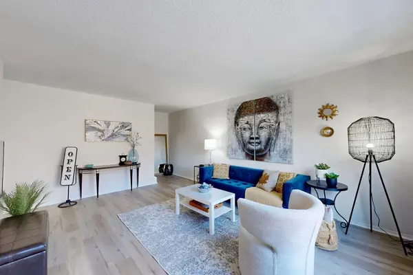 120 Nonquon RD #160, Oshawa, ON L1G 7E6