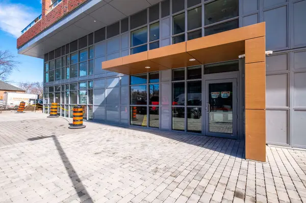 1635 Military TRL #233, Toronto E10, ON M1C 1B2