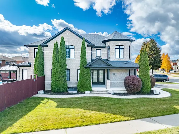 1 Bridgid DR, Whitby, ON L1P 1T7