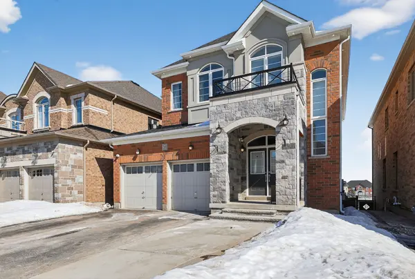 31 Tay BLVD, Bradford West Gwillimbury, ON L3Z 0W5