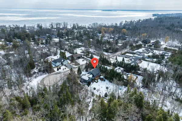 3338 WARNICA AVE, Innisfil, ON L9S 2K9