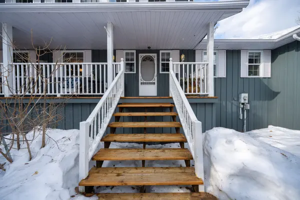 3338 WARNICA AVE, Innisfil, ON L9S 2K9