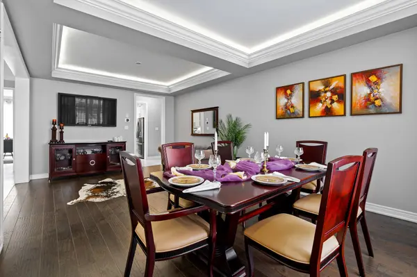 77 Trail BLVD, Springwater, ON L9X 0S3