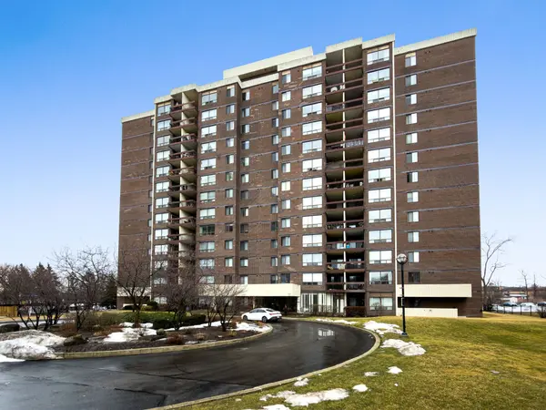 2556 Argyle RD #107, Mississauga, ON L5B 2H6