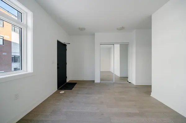 1062 Douglas Mccurdy Common #125, Mississauga, ON L5G 0C6