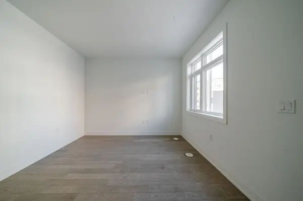 1062 Douglas Mccurdy Common #125, Mississauga, ON L5G 0C6