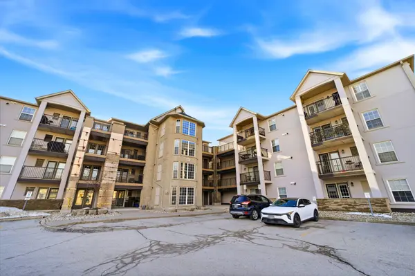 1411 Walkers Line #308, Burlington, ON L7M 4P5