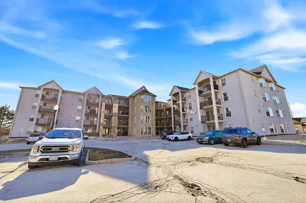 1411 Walkers Line #308, Burlington, ON L7M 4P5